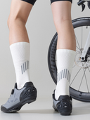 🎁 Kinetic™ Tech-Grip Crew Socks (Discount)
